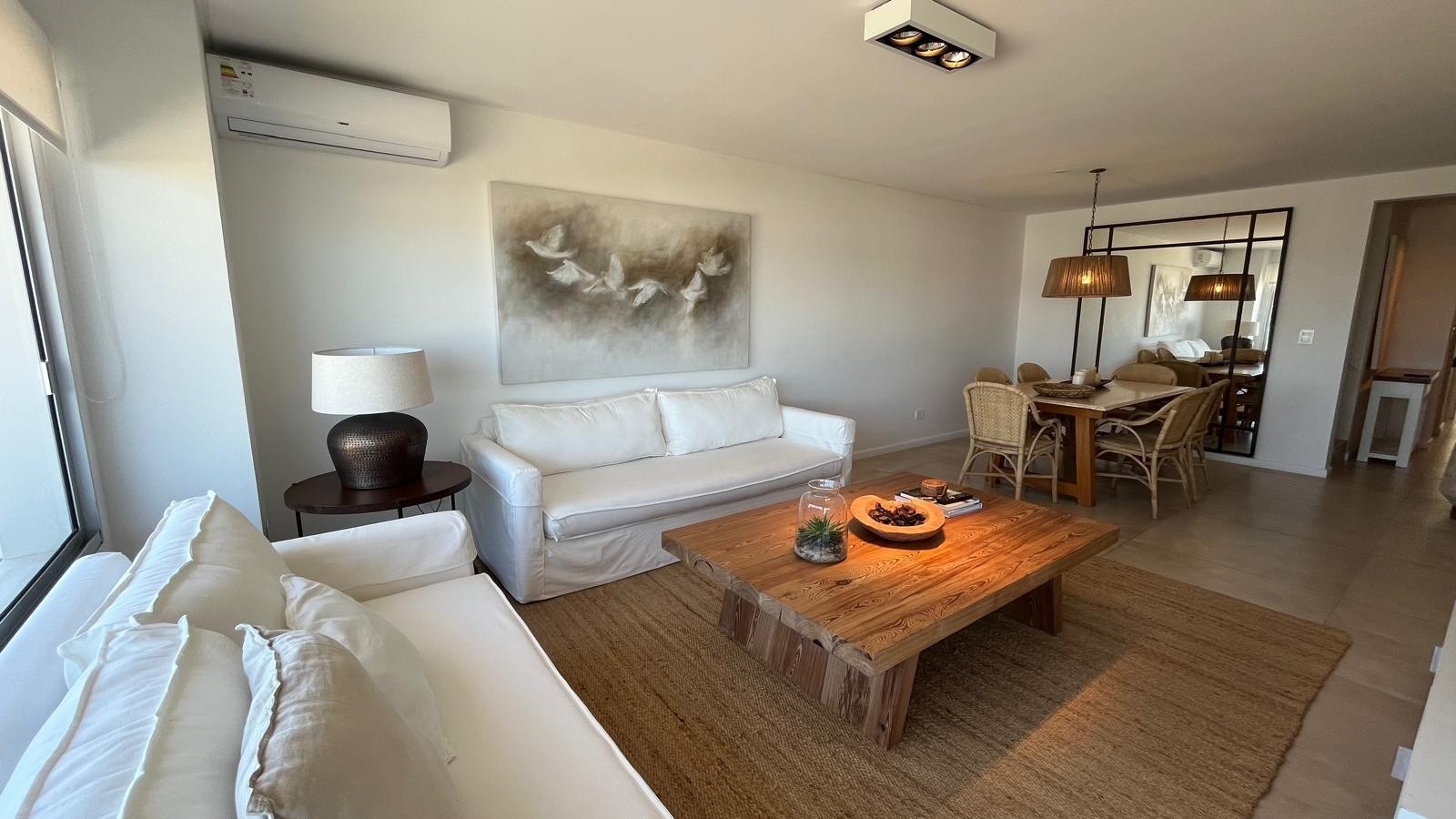 Departamento en alquiler con vista al mar a una cuadra de Montoya Beach, La Barra.